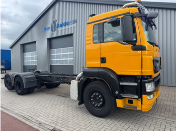 Камион со кабинска шасија MAN TGS 26.360