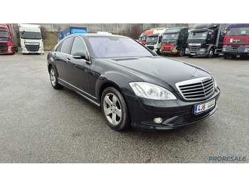 Автомобил MERCEDES-BENZ