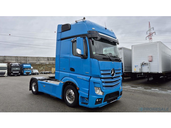 Камион влекач MERCEDES-BENZ Actros 1851