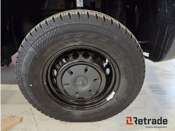 Автомобил MERCEDES-BENZ