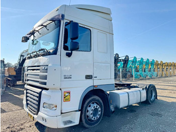 Камион влекач DAF