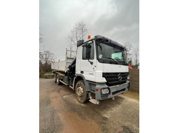 Кипер, Камион со кран Mercedes Actros 3336: слика 2