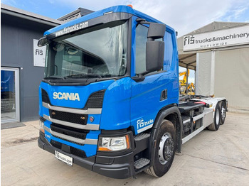 Транспортер на контејнер/ Камион со променливо тело SCANIA P 360