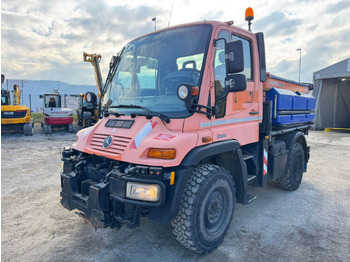 Камион UNIMOG U300