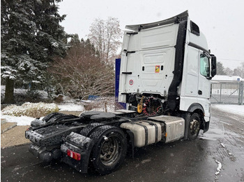 Камион влекач Mercedes-Benz 1845 Actros EURO 6 MEGA/lowdeck Gigaspace: слика 4 Камион влекач Mercedes-Benz 1845 Actros EURO 6 MEGA/lowdeck Gigaspace: слика 4