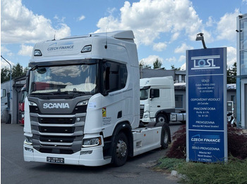 Камион влекач SCANIA R 500