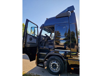Камион влекач Volvo FH 560 TOP ZUSTAND: слика 4