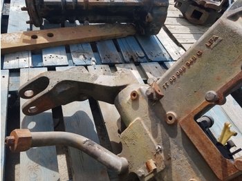 Хидраулика за Трактор Claas Axos 340 Cx Hydraulic Lift Cover Cross Shaft Arm 7700098348, 0010987810: слика 4