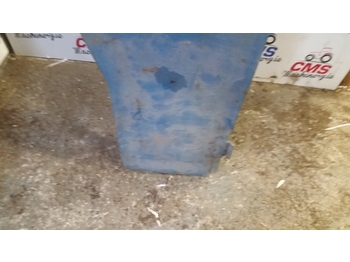 Врата и делови за Трактор Ford 4000, 4100, 5600 4 Cab Door Right 81834249: слика 2