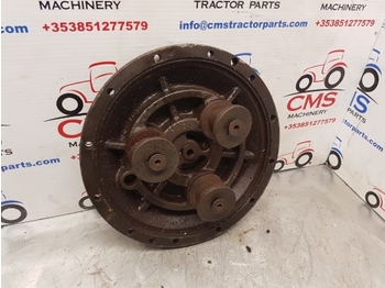 Глава на тркало за Трактор New Holland T6030, T6050, T6050 Front Axle Hub Plate Hat 87330329, 87681965: слика 5