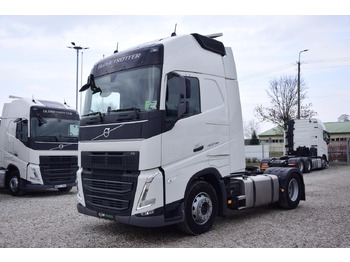 Камион влекач VOLVO FH 460