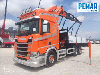 Камион со платформа SCANIA R