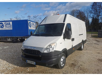 Товарно комбе IVECO Daily 35C15