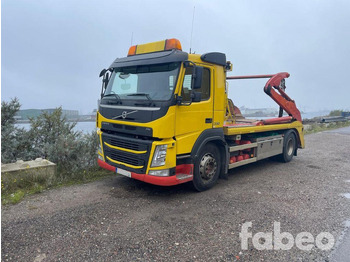 Камион за подигање контејнери VOLVO FM 330