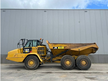 Зглобен истоварувач CATERPILLAR 730C2