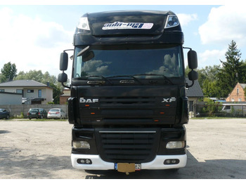 Камион влекач DAF XF 105 460