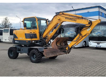 Багер на тркала HYUNDAI