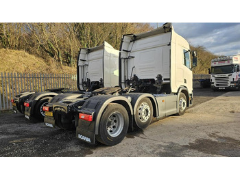 Камион влекач Scania R450: слика 4