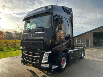 Камион влекач VOLVO FH 500
