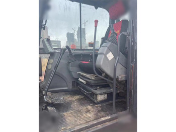 Багер гасеничар DOOSAN DX60: слика 3