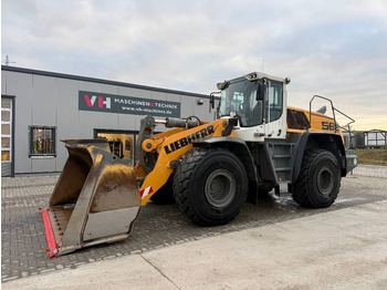 Натоварувач на тркала LIEBHERR L 566