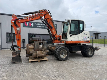 Багер на тркала TEREX