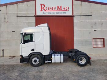Камион влекач SCANIA R 410