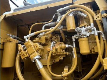 Лизинг на  20Tons excavator Used CAT Excavator 325D 320D 320B 320BL 320C 320CL On sale 20Tons excavator Used CAT Excavator 325D 320D 320B 320BL 320C 320CL On sale: слика 3