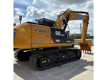Багер CATERPILLAR 320D2