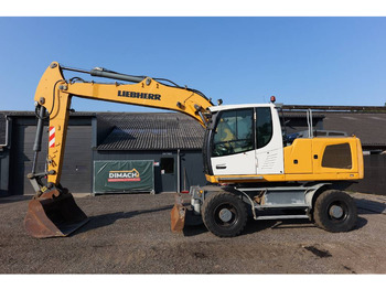 Багер на тркала LIEBHERR
