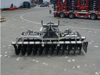 Нов Ситнач со дискови ROLEX Scheibenegge /  Disc harrow with hydropack and tire roller / Dechaumeur à disques / Erpice a dischi / Дисковая борона с гидропаком и колёсным катком / Agregat talerzowy uprawowy z hydropackiem i: слика 4