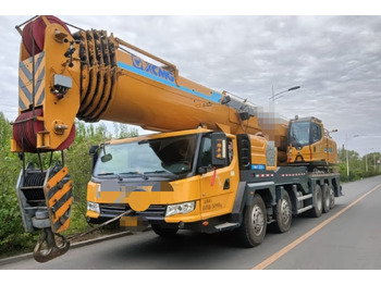 Мобилен кран XCMG