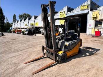 Електричен вилушкар JUNGHEINRICH EFG