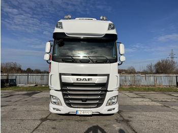 Камион влекач DAF XF530: слика 2