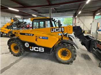 Телескопски натоварувач на тркала JCB