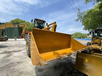 Лизинг на  CAT 966 H CAT 966 H: слика 1