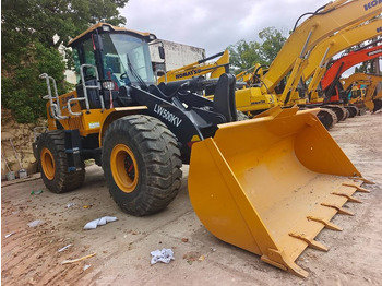 Натоварувач на тркала XCMG LW500KV