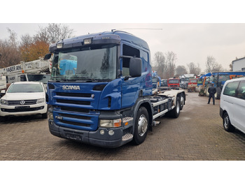 Камион со кука за подигање SCANIA P 380