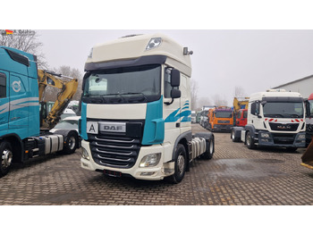 Камион влекач DAF XF 460