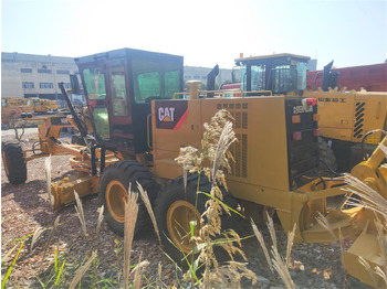 Порамнувач CATERPILLAR 140K