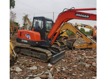 Багер гасеничар DOOSAN DH55