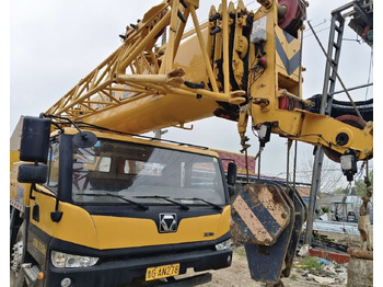 Мобилен кран XCMG QY25K5D