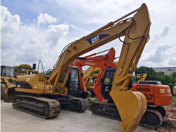 Багер гасеничар CATERPILLAR 320C