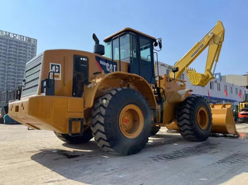 Натоварувач на тркала CATERPILLAR 966H