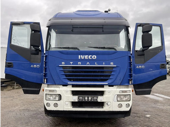 Камион влекач IVECO Stralis 440