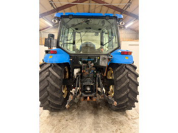 Трактор New Holland T5060: слика 4