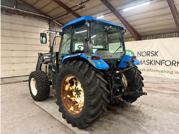 Трактор New Holland T5060: слика 3