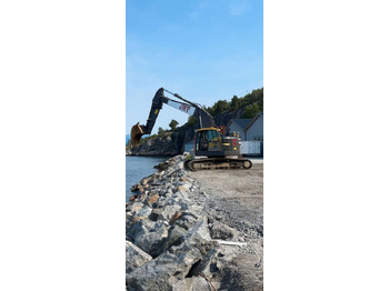 Багер гасеничар VOLVO ECR235EL