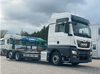 Транспортер на контејнер/ Камион со променливо тело MAN