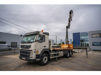 Камион со платформа VOLVO FM 410